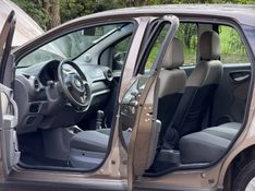 Fiat GRAND SIENA ESSENCE 1.6 2015 NEUMANN VEÍCULOS ARROIO DO MEIO / Carros no Vale