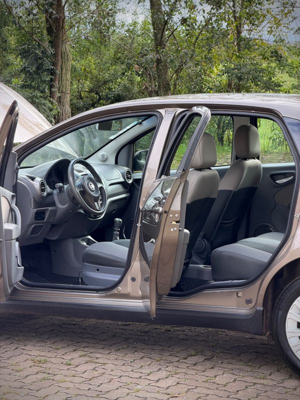 Fiat GRAND SIENA ESSENCE 1.6 2015 NEUMANN VEÍCULOS ARROIO DO MEIO / Carros no Vale Fiat GRAND SIENA ESSENCE 1.6 2015 NEUMANN VEÍCULOS ARROIO DO MEIO / Carros no Vale
