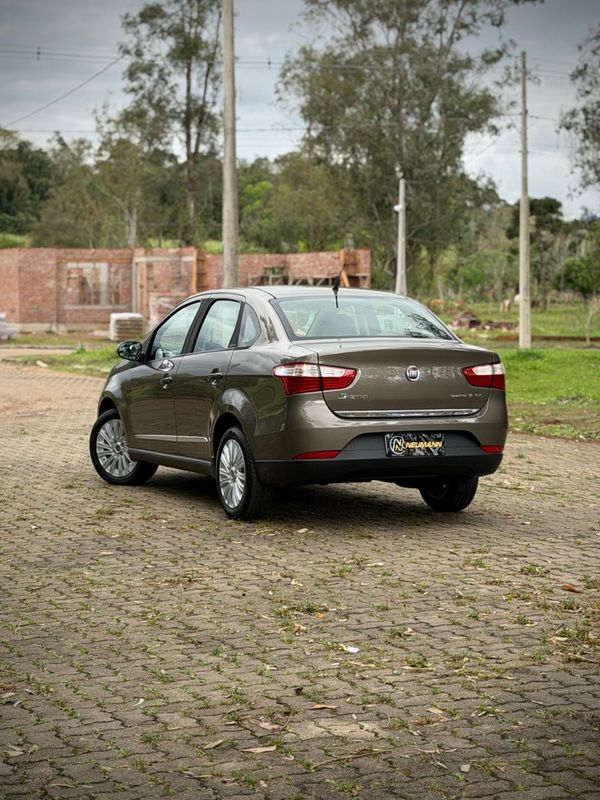Fiat GRAND SIENA ESSENCE 1.6 2015 NEUMANN VEÍCULOS ARROIO DO MEIO / Carros no Vale Fiat GRAND SIENA ESSENCE 1.6 2015 NEUMANN VEÍCULOS ARROIO DO MEIO / Carros no Vale