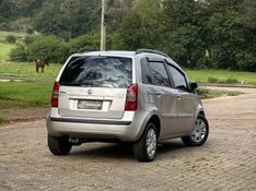 Fiat IDEA HLX 1.8 2006 NEUMANN VEÍCULOS ARROIO DO MEIO / Carros no Vale