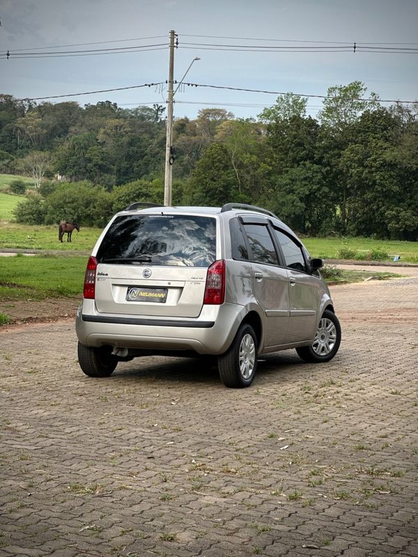 Fiat IDEA HLX 1.8 2006 NEUMANN VEÍCULOS ARROIO DO MEIO / Carros no Vale