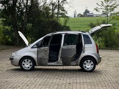 Fiat IDEA HLX 1.8 2006 NEUMANN VEÍCULOS ARROIO DO MEIO / Carros no Vale