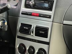 Fiat IDEA HLX 1.8 2006 NEUMANN VEÍCULOS ARROIO DO MEIO / Carros no Vale