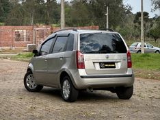 Fiat IDEA HLX 1.8 2006 NEUMANN VEÍCULOS ARROIO DO MEIO / Carros no Vale