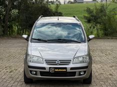 Fiat IDEA HLX 1.8 2006 NEUMANN VEÍCULOS ARROIO DO MEIO / Carros no Vale
