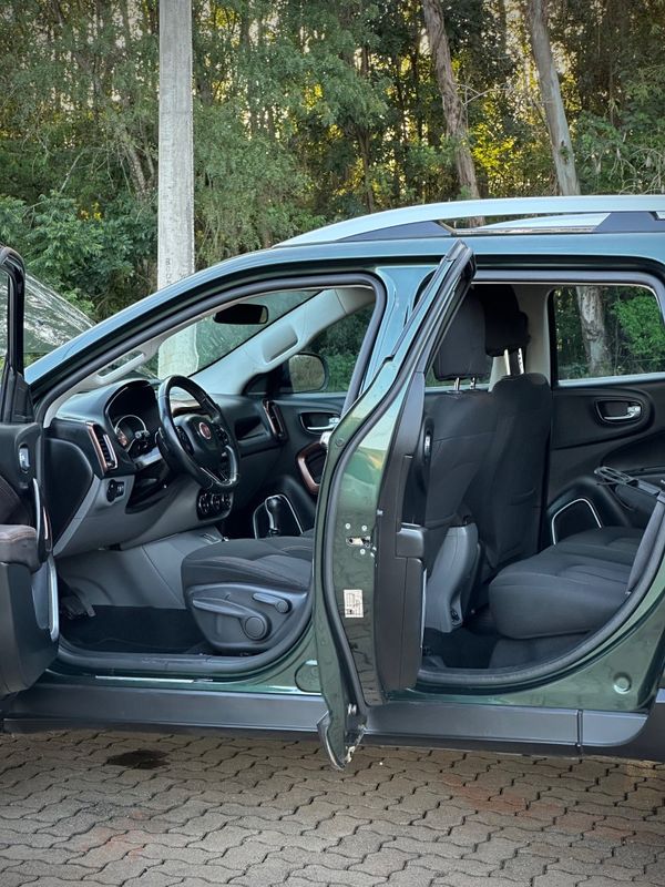 Fiat TORO VOLCANO 2.0 2018 NEUMANN VEÍCULOS ARROIO DO MEIO / Carros no Vale
