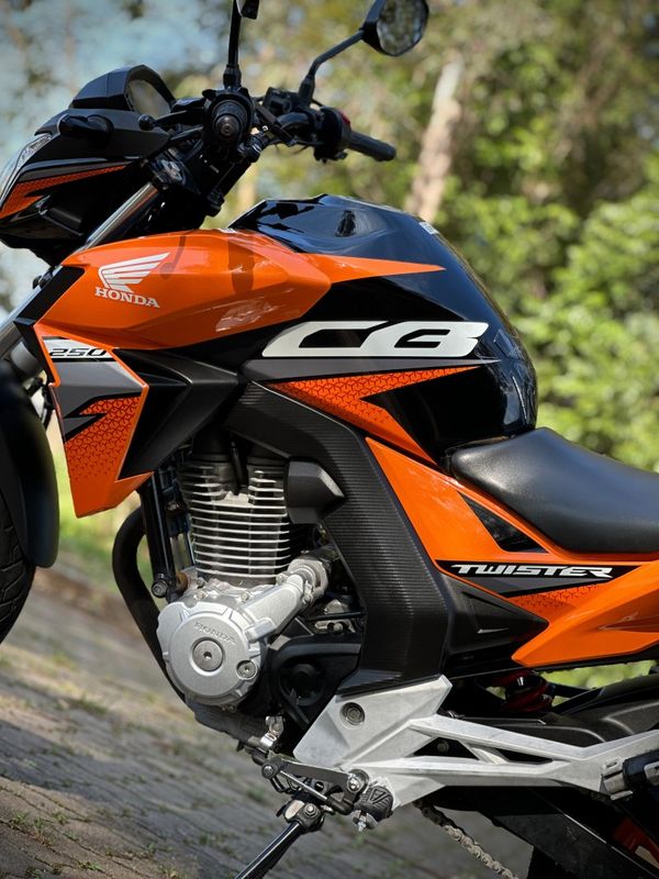 Honda Motos CB 250F TWISTER 2019 NEUMANN VEÍCULOS ARROIO DO MEIO / Carros no Vale Honda Motos CB 250F TWISTER 2019 NEUMANN VEÍCULOS ARROIO DO MEIO / Carros no Vale