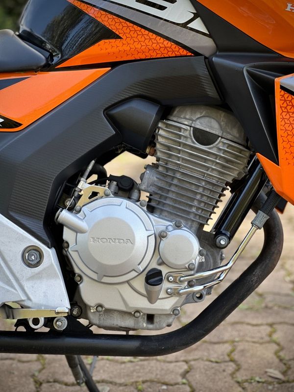 Honda Motos CB 250F TWISTER 2019 NEUMANN VEÍCULOS ARROIO DO MEIO / Carros no Vale Honda Motos CB 250F TWISTER 2019 NEUMANN VEÍCULOS ARROIO DO MEIO / Carros no Vale