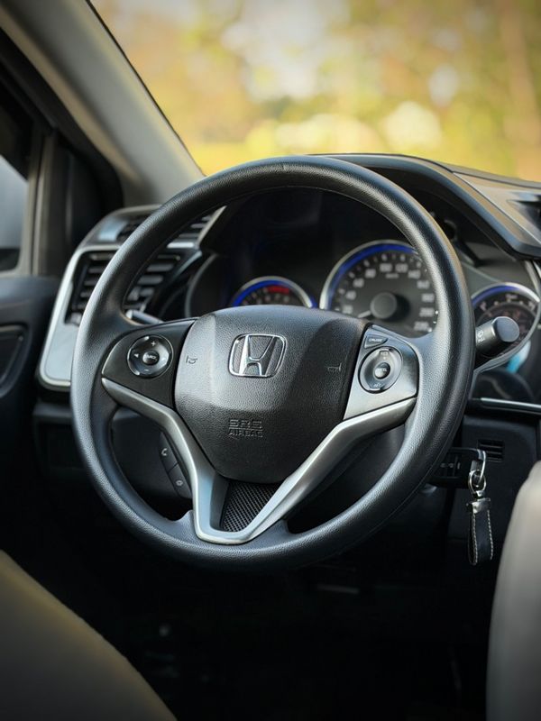Honda CITY EXL 2015 NEUMANN VEÍCULOS ARROIO DO MEIO / Carros no Vale