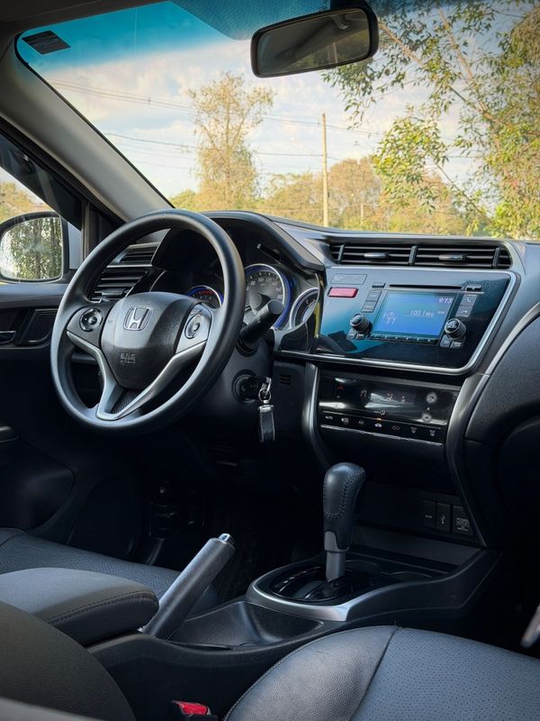 Honda CITY EXL 2015 NEUMANN VEÍCULOS ARROIO DO MEIO / Carros no Vale