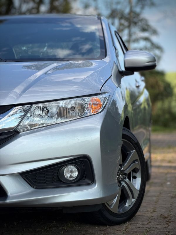 Honda CITY EXL 2015 NEUMANN VEÍCULOS ARROIO DO MEIO / Carros no Vale