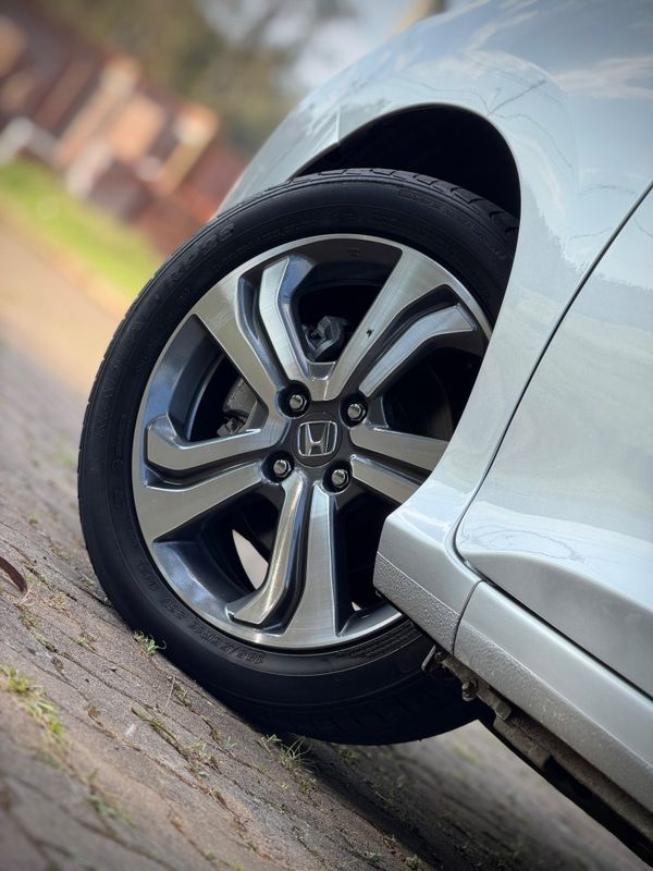 Honda CITY EXL 2015 NEUMANN VEÍCULOS ARROIO DO MEIO / Carros no Vale