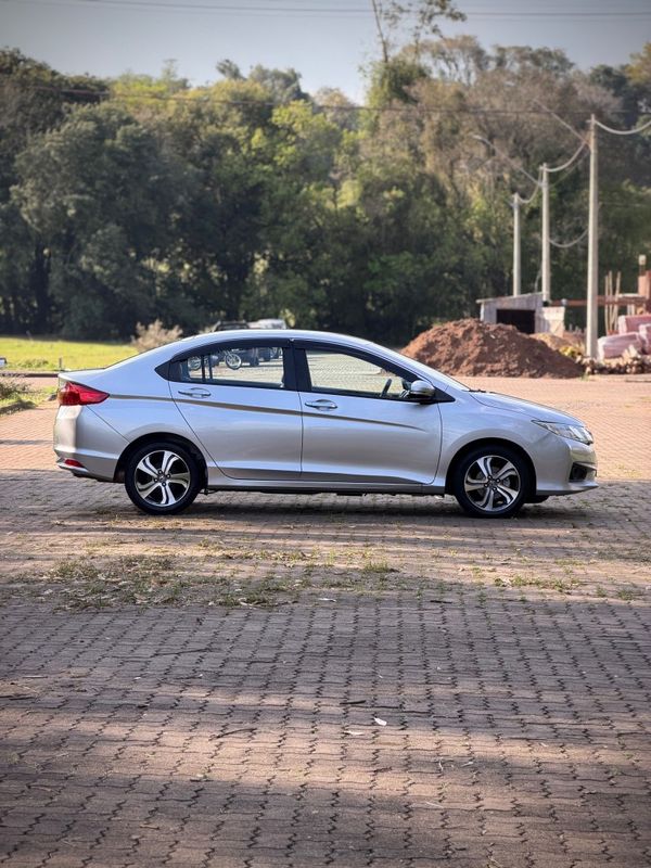 Honda CITY EXL 2015 NEUMANN VEÍCULOS ARROIO DO MEIO / Carros no Vale