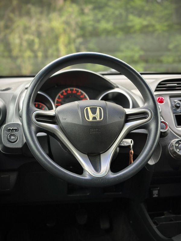 Honda FIT LXL 1.4 2009 NEUMANN VEÍCULOS ARROIO DO MEIO / Carros no Vale