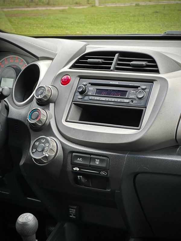 Honda FIT LXL 1.4 2009 NEUMANN VEÍCULOS ARROIO DO MEIO / Carros no Vale