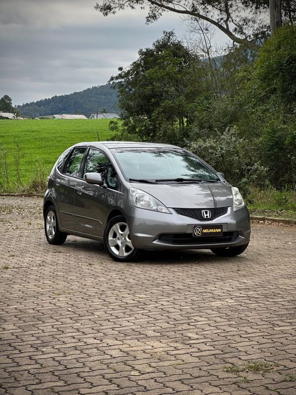 Honda FIT LXL 1.4 2009 NEUMANN VEÍCULOS ARROIO DO MEIO / Carros no Vale