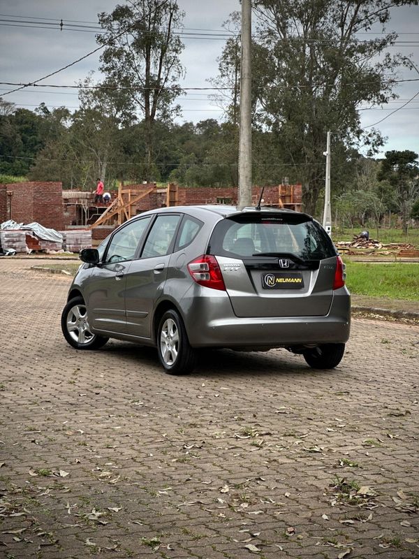 Honda FIT LXL 1.4 2009 NEUMANN VEÍCULOS ARROIO DO MEIO / Carros no Vale