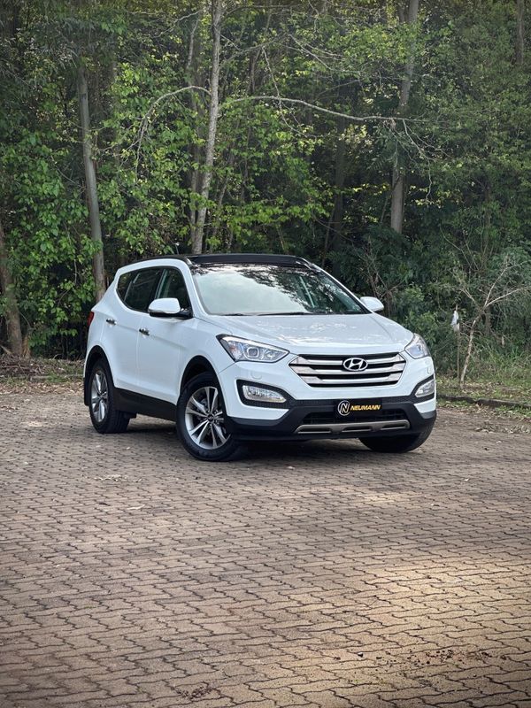 Hyundai SANTA FÉ 3.3 V6 2015 NEUMANN VEÍCULOS ARROIO DO MEIO / Carros no Vale Hyundai SANTA FÉ 3.3 V6 2015 NEUMANN VEÍCULOS ARROIO DO MEIO / Carros no Vale