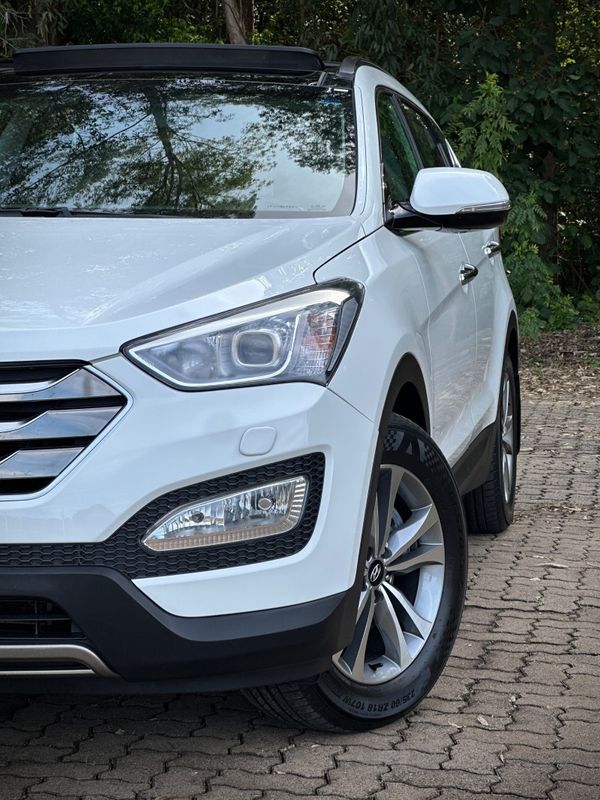 Hyundai SANTA FÉ 3.3 V6 2015 NEUMANN VEÍCULOS ARROIO DO MEIO / Carros no Vale Hyundai SANTA FÉ 3.3 V6 2015 NEUMANN VEÍCULOS ARROIO DO MEIO / Carros no Vale