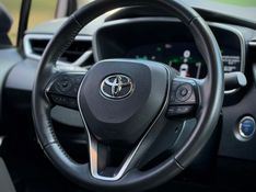 Toyota COROLLA ALTIS 1.8 HYBRID CVT 2024 NEUMANN VEÍCULOS ARROIO DO MEIO / Carros no Vale