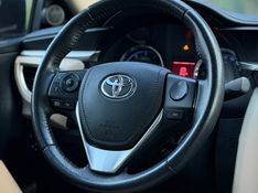 Toyota COROLLA ALTIS 2.0 2015 NEUMANN VEÍCULOS ARROIO DO MEIO / Carros no Vale