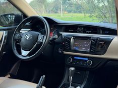 Toyota COROLLA ALTIS 2.0 2015 NEUMANN VEÍCULOS ARROIO DO MEIO / Carros no Vale
