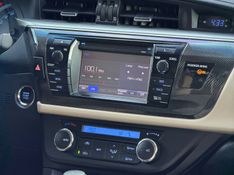 Toyota COROLLA ALTIS 2.0 2015 NEUMANN VEÍCULOS ARROIO DO MEIO / Carros no Vale