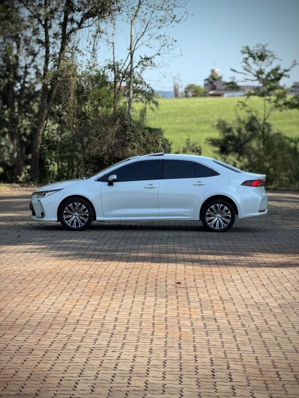 Toyota COROLLA ALTIS PREMIUM 2.0 2020 NEUMANN VEÍCULOS ARROIO DO MEIO / Carros no Vale Toyota COROLLA ALTIS PREMIUM 2.0 2020 NEUMANN VEÍCULOS ARROIO DO MEIO / Carros no Vale