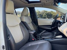 Toyota COROLLA ALTIS PREMIUM 2.0 2020 NEUMANN VEÍCULOS ARROIO DO MEIO / Carros no Vale