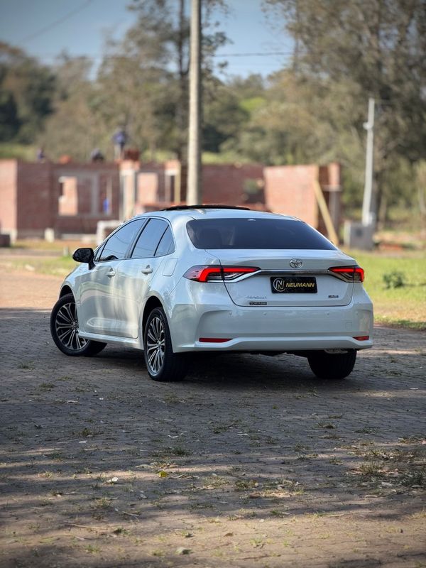 Toyota COROLLA ALTIS PREMIUM 2.0 2020 NEUMANN VEÍCULOS ARROIO DO MEIO / Carros no Vale Toyota COROLLA ALTIS PREMIUM 2.0 2020 NEUMANN VEÍCULOS ARROIO DO MEIO / Carros no Vale