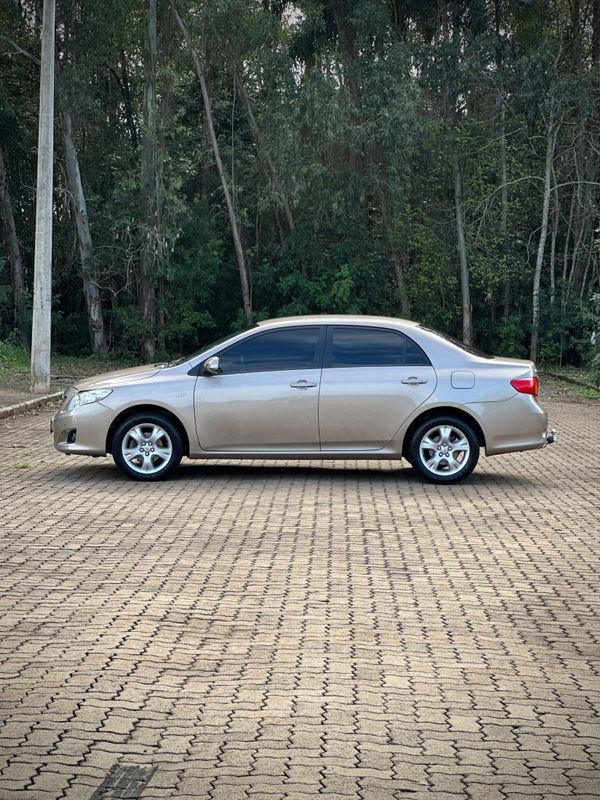 Toyota COROLLA XEi 1.8 2009 NEUMANN VEÍCULOS ARROIO DO MEIO / Carros no Vale