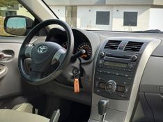 Toyota COROLLA XEi 1.8 2009 NEUMANN VEÍCULOS ARROIO DO MEIO / Carros no Vale