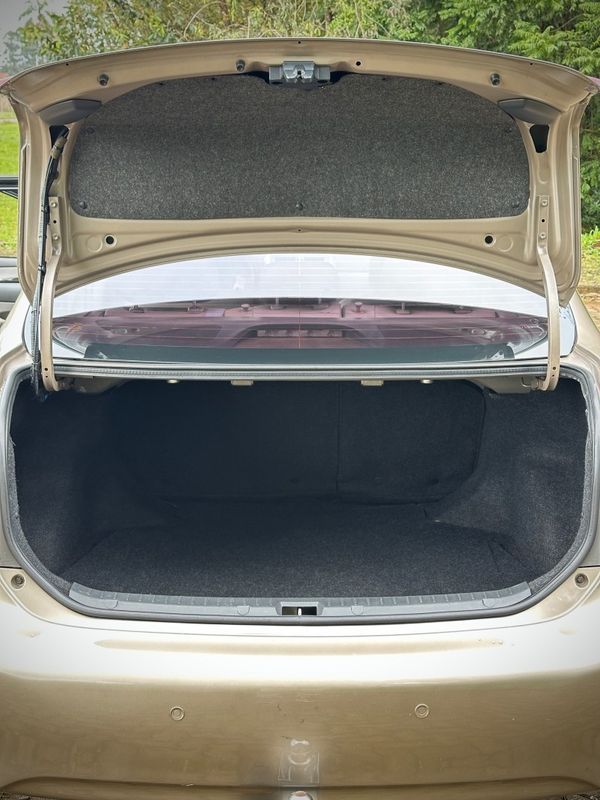 Toyota COROLLA XEi 1.8 2010 NEUMANN VEÍCULOS ARROIO DO MEIO / Carros no Vale