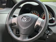 Toyota COROLLA XEi 1.8 2010 NEUMANN VEÍCULOS ARROIO DO MEIO / Carros no Vale
