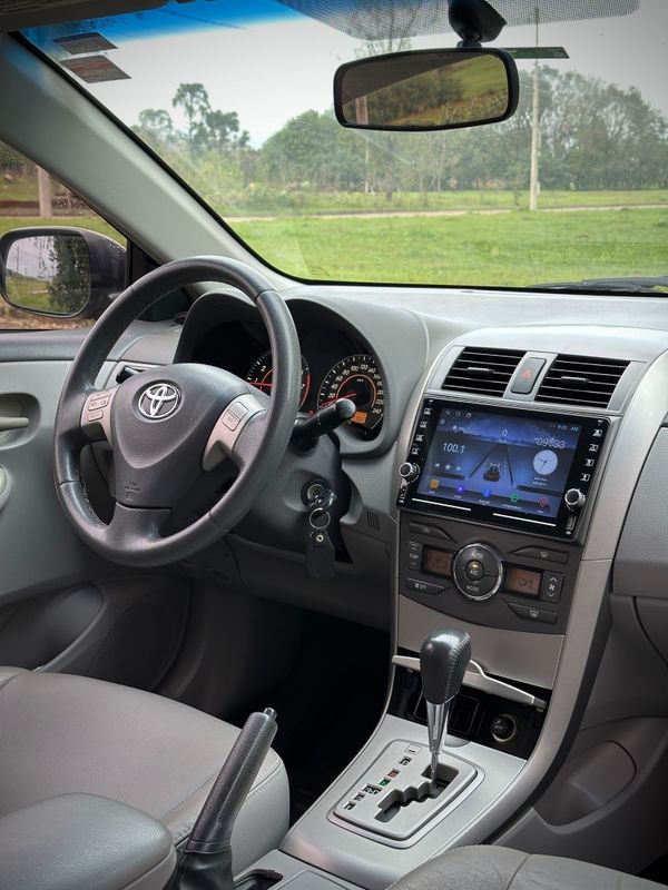 Toyota COROLLA XEi 1.8 2010 NEUMANN VEÍCULOS ARROIO DO MEIO / Carros no Vale