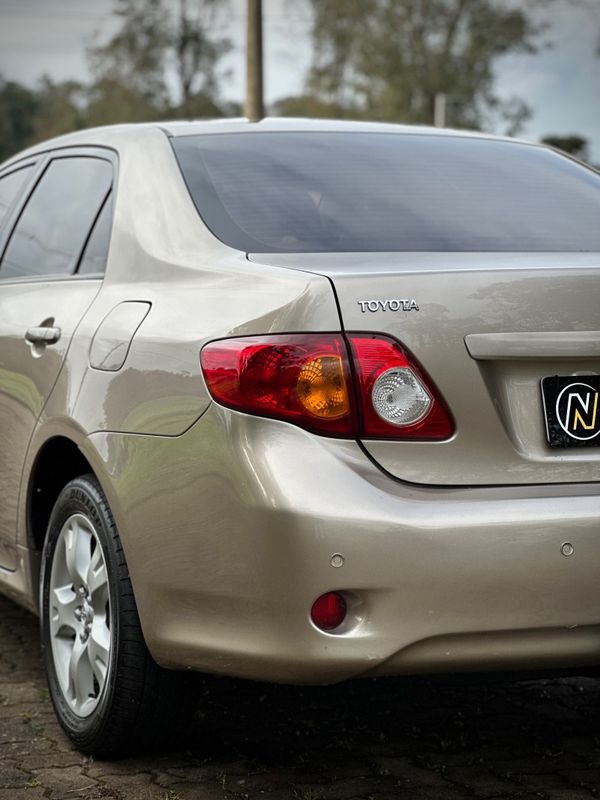 Toyota COROLLA XEi 1.8 2010 NEUMANN VEÍCULOS ARROIO DO MEIO / Carros no Vale