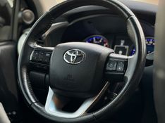 Toyota HILUX CAB.DUPLA SRV 2.8 TB 2019 NEUMANN VEÍCULOS ARROIO DO MEIO / Carros no Vale