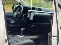 Toyota HILUX CAB.DUPLA SRV 2.8 TB 2019 NEUMANN VEÍCULOS ARROIO DO MEIO / Carros no Vale