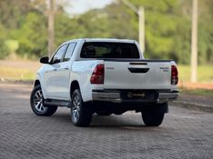 Toyota HILUX CAB.DUPLA SRV 2.8 TB 2019 NEUMANN VEÍCULOS ARROIO DO MEIO / Carros no Vale