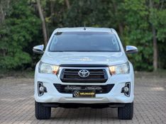 Toyota HILUX CAB.DUPLA SRV 2.8 TB 2019 NEUMANN VEÍCULOS ARROIO DO MEIO / Carros no Vale