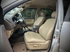 Toyota HILUX SW4 SRV 3.0 2013 NEUMANN VEÍCULOS ARROIO DO MEIO / Carros no Vale