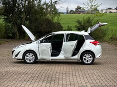 Toyota YARIS XL 1.3 2019 NEUMANN VEÍCULOS ARROIO DO MEIO / Carros no Vale