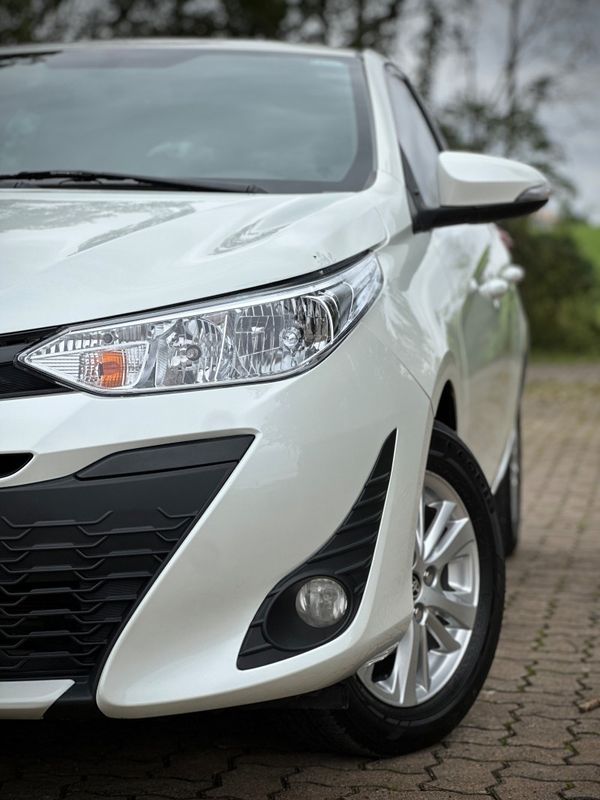 Toyota YARIS XL 1.3 2019 NEUMANN VEÍCULOS ARROIO DO MEIO / Carros no Vale Toyota YARIS XL 1.3 2019 NEUMANN VEÍCULOS ARROIO DO MEIO / Carros no Vale