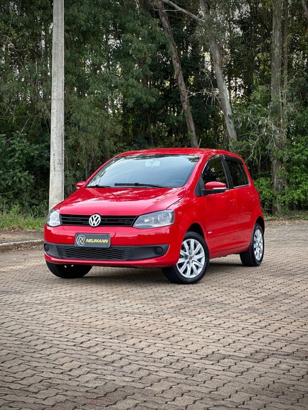 Volkswagen FOX TREND 1.6 2013 NEUMANN VEÍCULOS ARROIO DO MEIO / Carros no Vale Volkswagen FOX TREND 1.6 2013 NEUMANN VEÍCULOS ARROIO DO MEIO / Carros no Vale