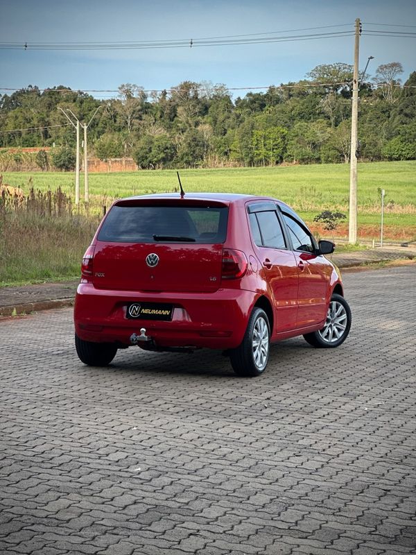 Volkswagen FOX TREND 1.6 2013 NEUMANN VEÍCULOS ARROIO DO MEIO / Carros no Vale Volkswagen FOX TREND 1.6 2013 NEUMANN VEÍCULOS ARROIO DO MEIO / Carros no Vale