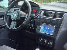 Volkswagen FOX TREND 1.6 2013 NEUMANN VEÍCULOS ARROIO DO MEIO / Carros no Vale