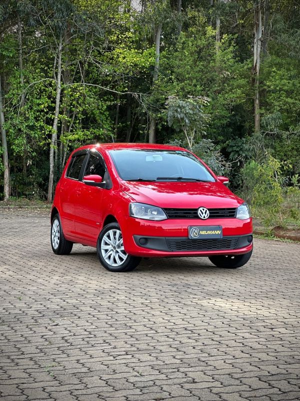 Volkswagen FOX TREND 1.6 2013 NEUMANN VEÍCULOS ARROIO DO MEIO / Carros no Vale Volkswagen FOX TREND 1.6 2013 NEUMANN VEÍCULOS ARROIO DO MEIO / Carros no Vale