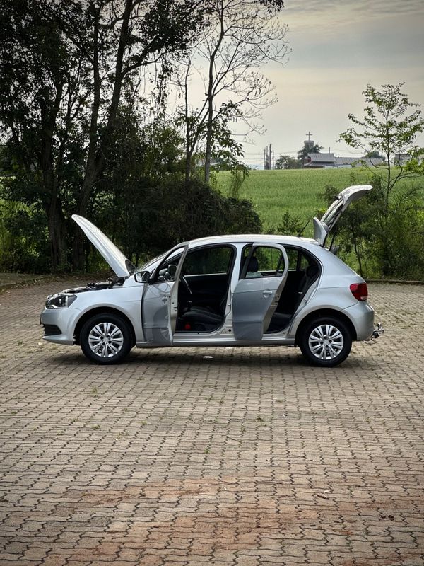 Volkswagen GOL CITY 1.0Mi 2014 NEUMANN VEÍCULOS ARROIO DO MEIO / Carros no Vale