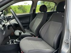 Volkswagen GOL CITY 1.0Mi 2014 NEUMANN VEÍCULOS ARROIO DO MEIO / Carros no Vale