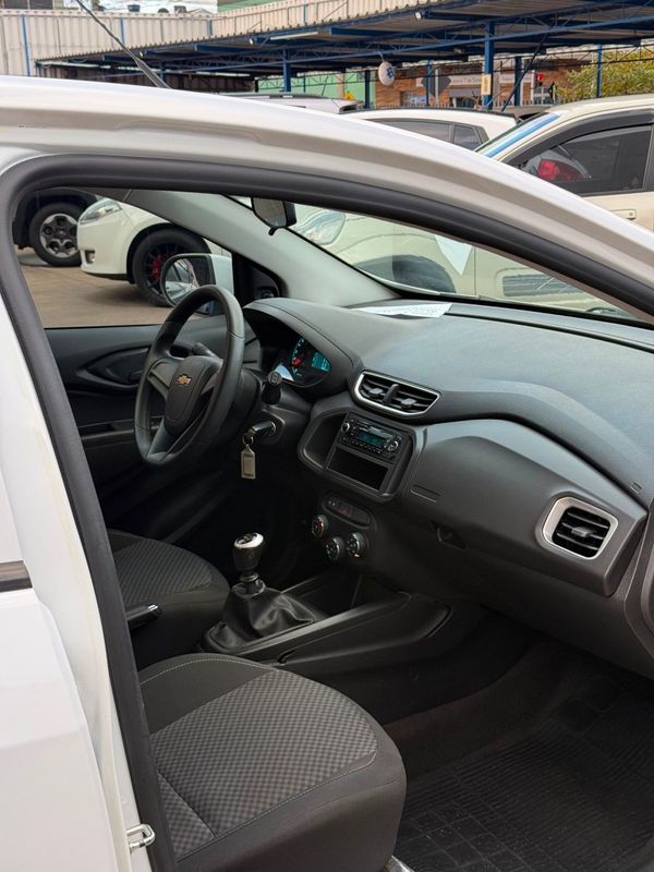 Chevrolet ONIX LT 1.0 2017 FERREIRA VEÍCULOS VENÂNCIO AIRES / Carros no Vale